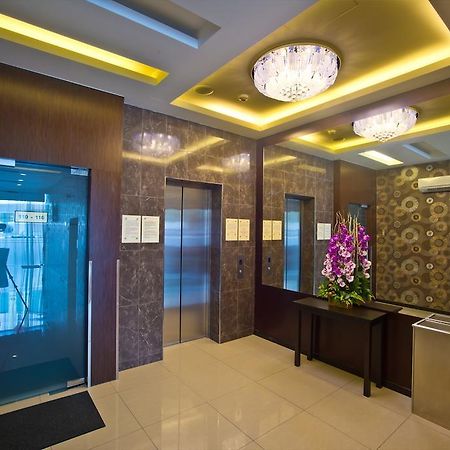 Hotel Zamburger Kempas - Previously 8 Days Boutique Hotel Skudai Extérieur photo