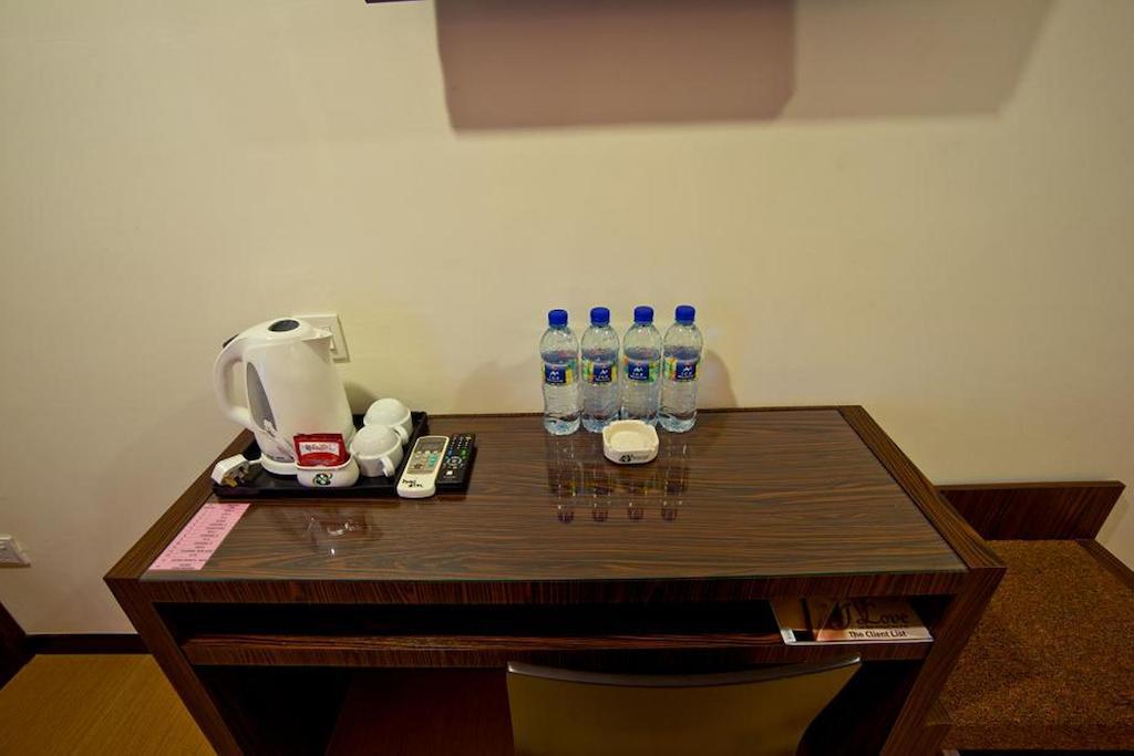 Hotel Zamburger Kempas - Previously 8 Days Boutique Hotel Skudai Chambre photo
