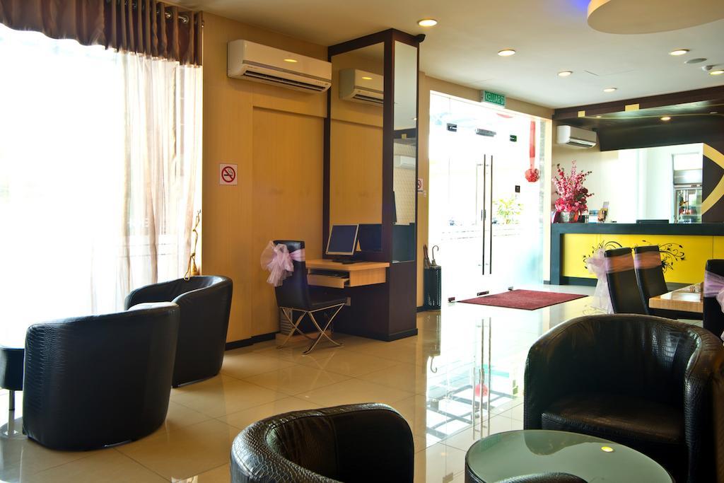 Hotel Zamburger Kempas - Previously 8 Days Boutique Hotel Skudai Extérieur photo